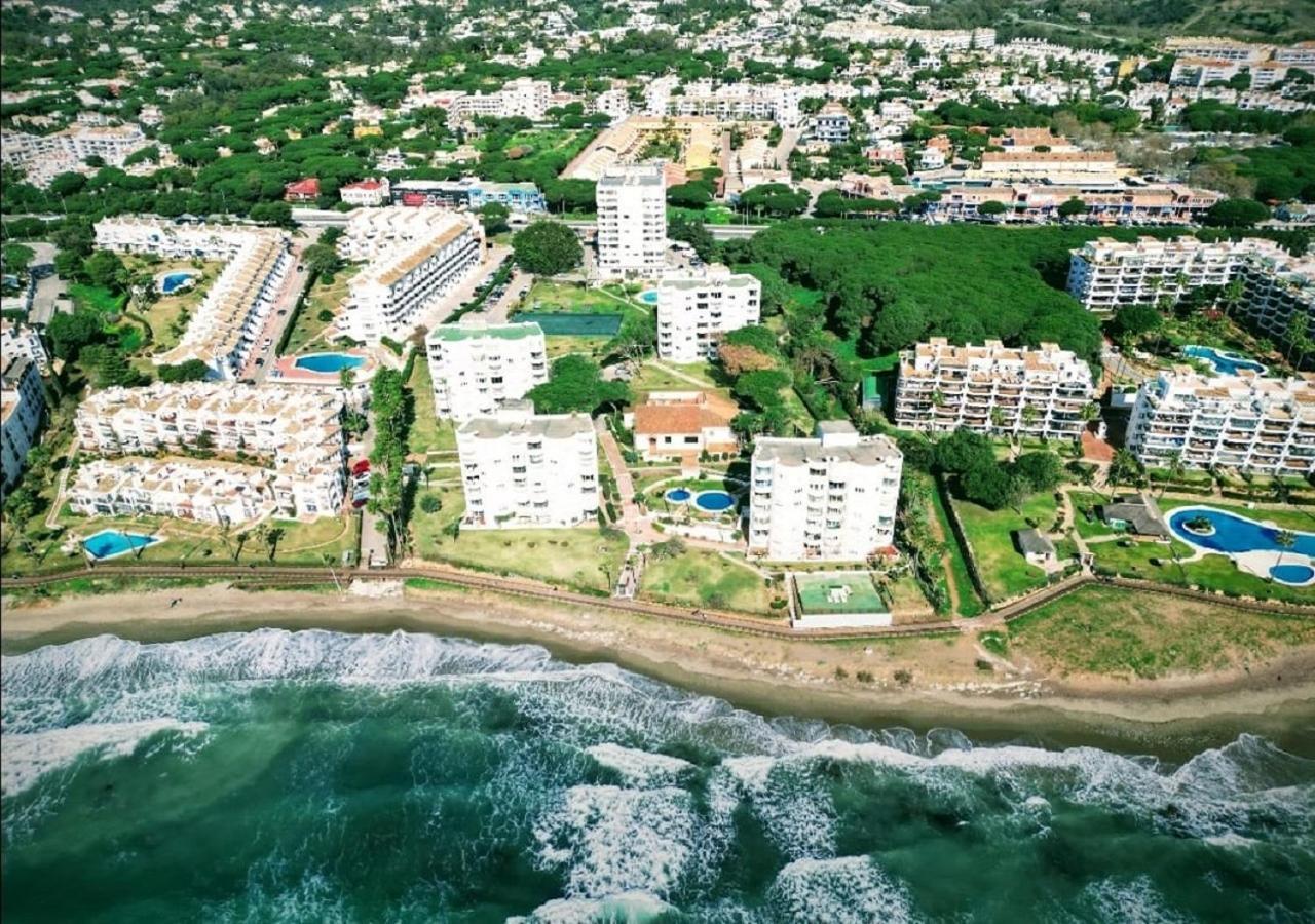 Nuevo! Algaida Calahonda Beach Studio Ситио-де-Калаонда Экстерьер фото