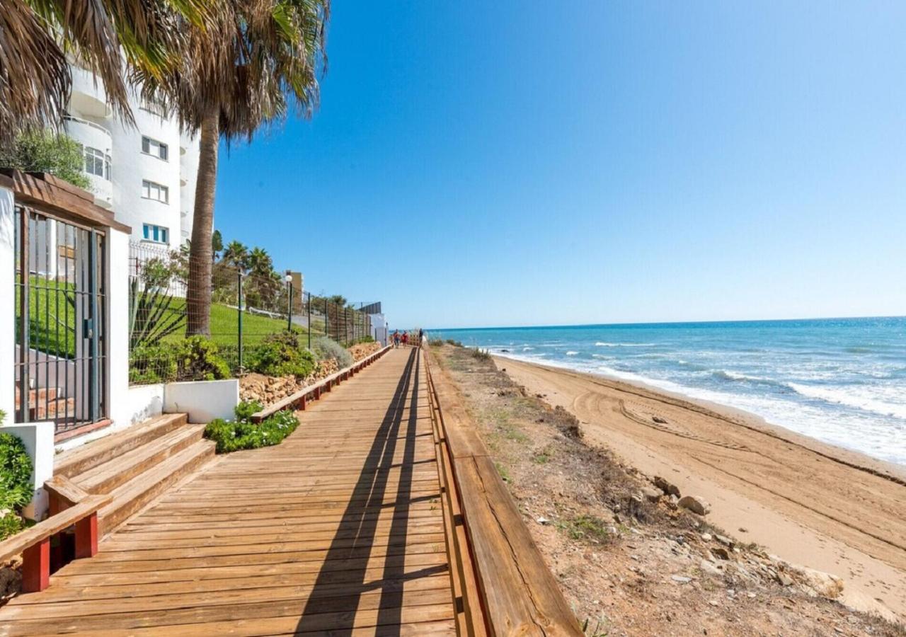 Nuevo! Algaida Calahonda Beach Studio Ситио-де-Калаонда Экстерьер фото